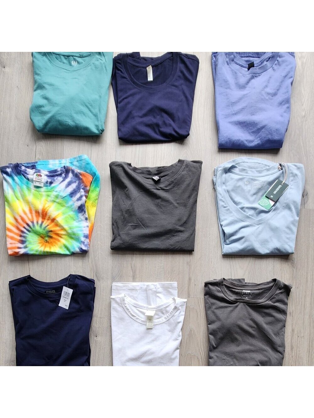 Women's TShirt Tee shirt Short Sleeves Lot Small 9 Shirts, 2 NWT